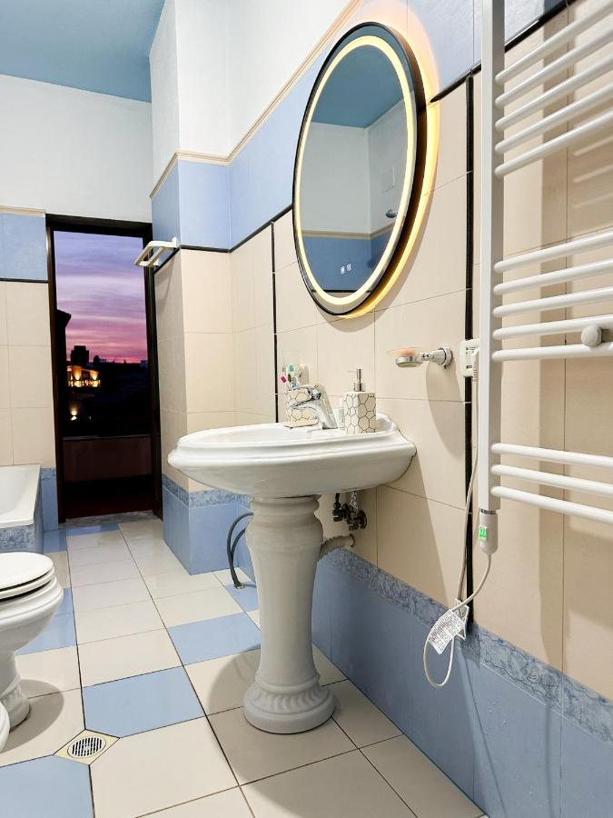 Villa Malo Guesthouse Korce Exterior photo